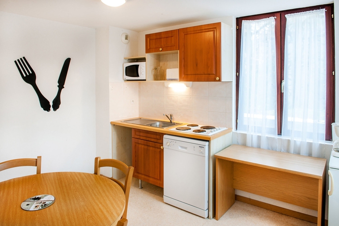 Imagen de la habitación del Hotel Résidence Les Marquises. Foto 8