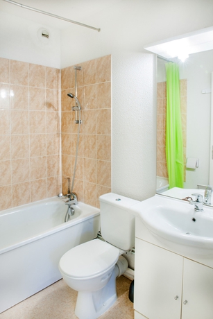 Imagen de la habitación del Hotel Résidence Les Marquises. Foto 9