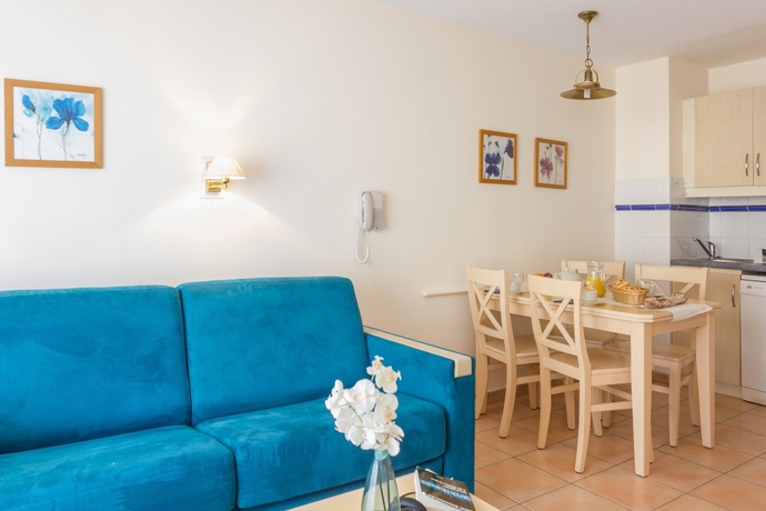 Imagen de los interiores del Hotel Résidence Les Rivages Du Parc Pierre and Vacances. Foto 14