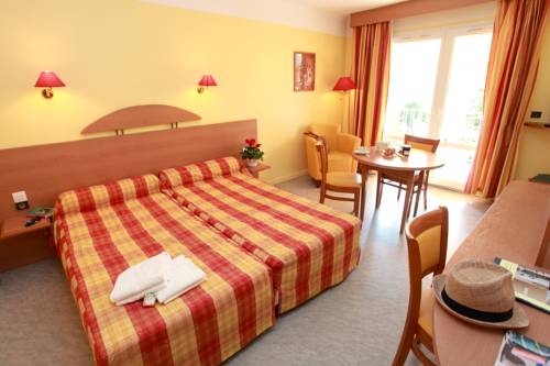 Imagen de la habitación del Hotel R&eacute;sidence L'oliveraie. Foto 2