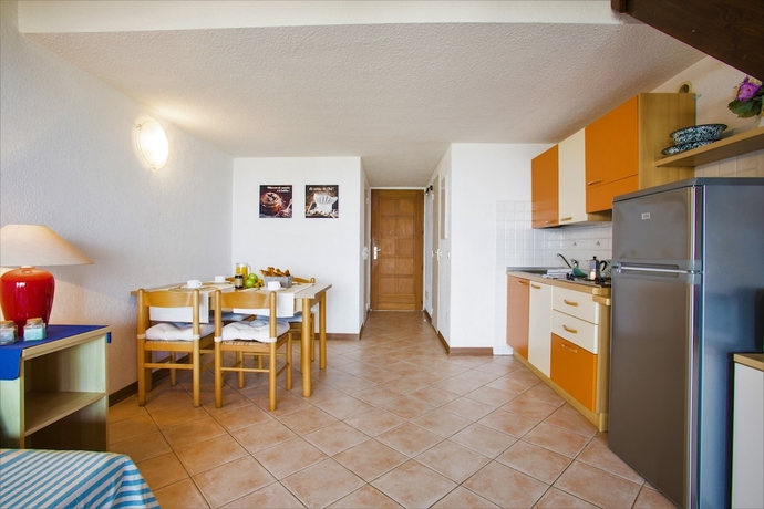 Imagen de la habitación del Hotel R&eacute;sidence Marina Corsa. Foto 2