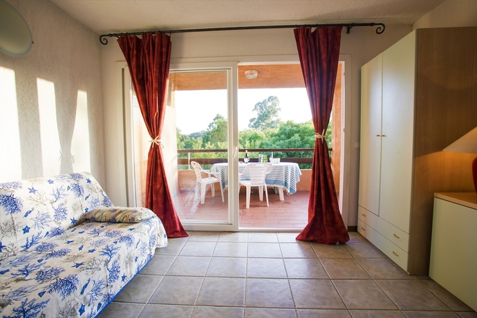 Imagen de la habitación del Hotel R&eacute;sidence Marina Corsa. Foto 16