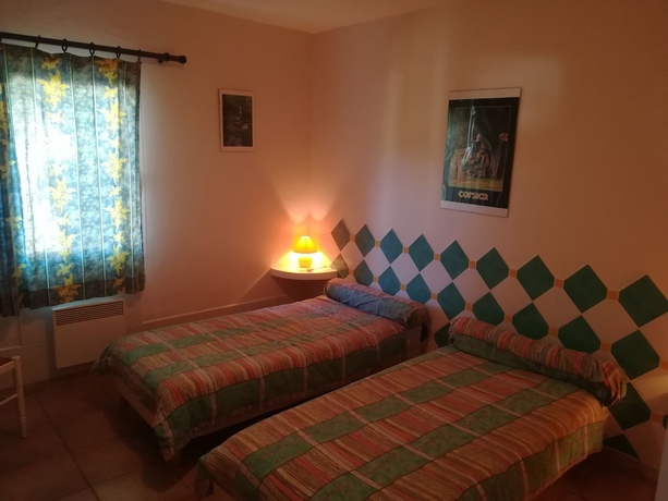 Imagen de la habitación del Hotel R&eacute;sidence Marina Di A Testa. Foto 11