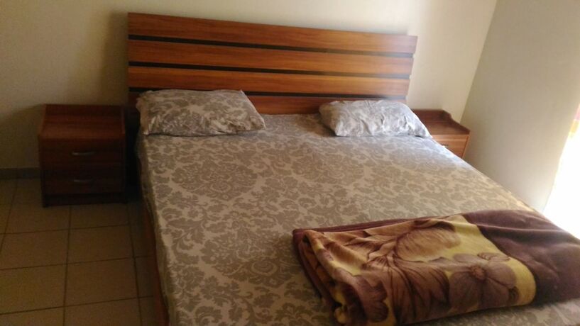 Imagen general del Hotel R&eacute;sidence Mariste. Foto 2