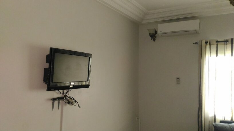 Imagen general del Hotel R&eacute;sidence Mariste. Foto 6