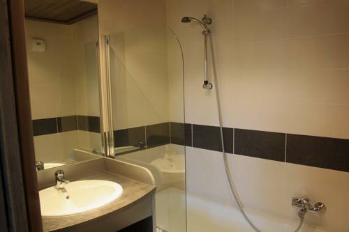 Imagen de la habitación del Hotel R&eacute;sidence Mona Lisa Deneb. Foto 3