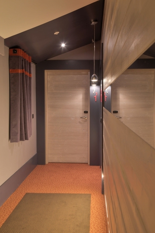Imagen de los interiores del Hotel R&eacute;sidence Montana Plein Sud. Foto 8