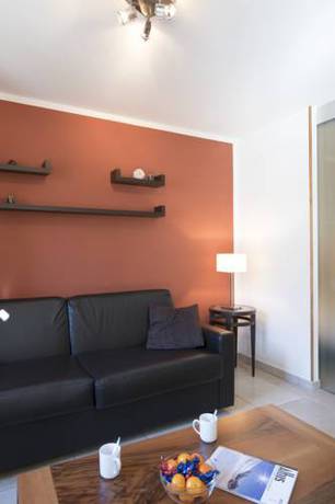 Imagen de la habitación del Hotel R&eacute;sidence N&eacute;m&eacute;a L'adret. Foto 2