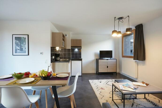 Imagen general del Hotel R&eacute;sidence N&eacute;m&eacute;a Le Hameau - Les Deux Alpes. Foto 14