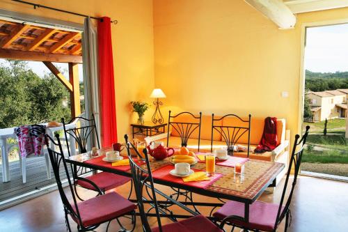 Imagen general del Hotel R&eacute;sidence N&eacute;m&eacute;a Les Portes Des C&eacute;vennes. Foto 4