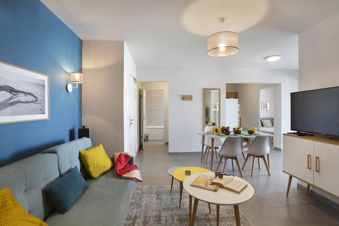 Imagen de la habitación del Hotel Résidence Nemea Cap Azur. Foto 12