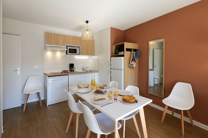 Imagen de la habitación del Hotel Résidence Nemea Le Domaine D'uhaina. Foto 12