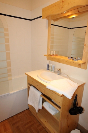 Imagen de la habitación del Hotel R&eacute;sidence Nemea Les Chalets Des Cimes. Foto 10