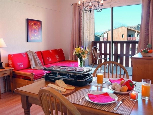 Imagen de la habitación del Hotel Résidence Nemea Les Chalets Du Belvédère. Foto 6