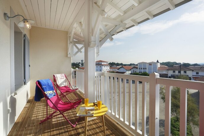 Imagen general del Hotel R&eacute;sidence Nemea le March&eacute; de la Plage, Mimizan. Foto 10