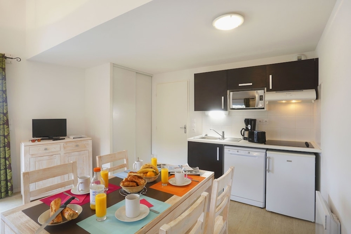 Imagen de la habitación del Hotel R&eacute;sidence Nemea les Grands Rochers. Foto 3