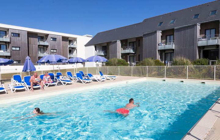 Imagen de la piscina del Hotel R&eacute;sidence Odalys Fleur De Sel, GUIDEL. Foto 20