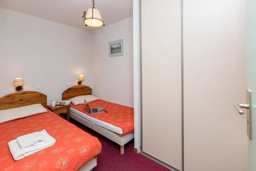 Imagen de la habitación del Hotel R&eacute;sidence Odalys Le Blanchot. Foto 2