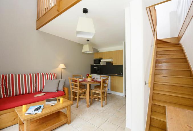 Imagen general del Hotel R&eacute;sidence Odalys Le Hameau Du Moulin. Foto 11