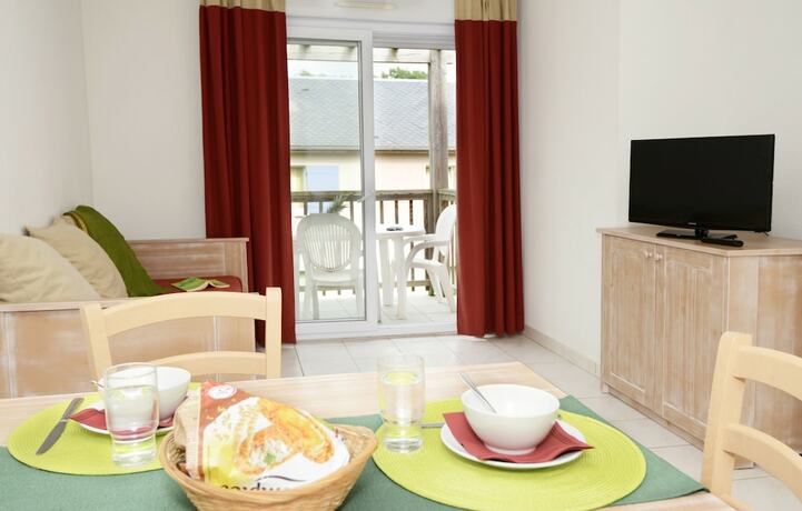 Imagen de la habitación del Hotel R&eacute;sidence Odalys Le Hameau du Lac. Foto 18