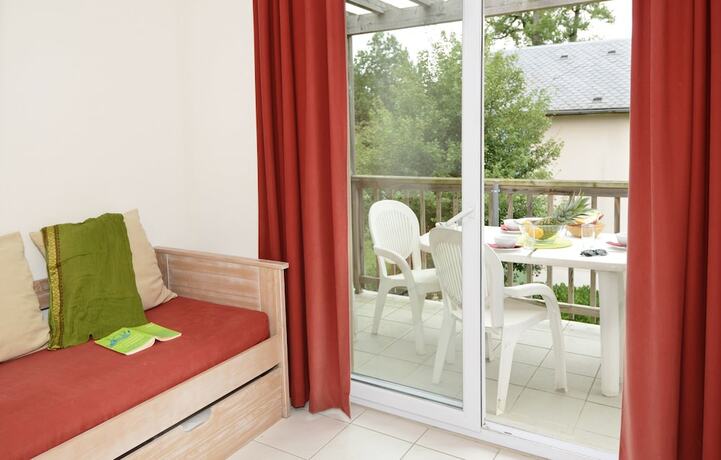 Imagen general del Hotel R&eacute;sidence Odalys Le Hameau du Lac. Foto 4