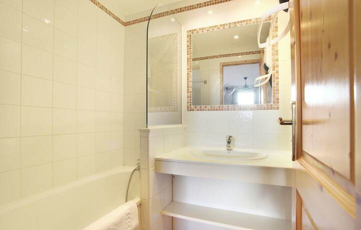 Imagen general del Hotel Résidence Odalys Le Village. Foto 2