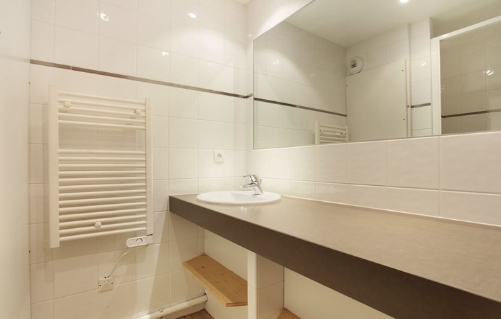 Imagen de la habitación del Hotel Résidence Odalys Les Belles Roches. Foto 13