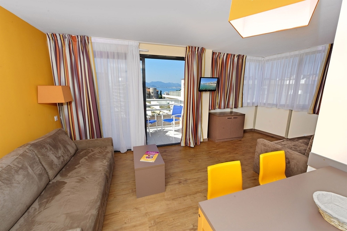 Imagen de la habitación del Hotel R&eacute;sidence Odalys Les F&eacute;libriges. Foto 11