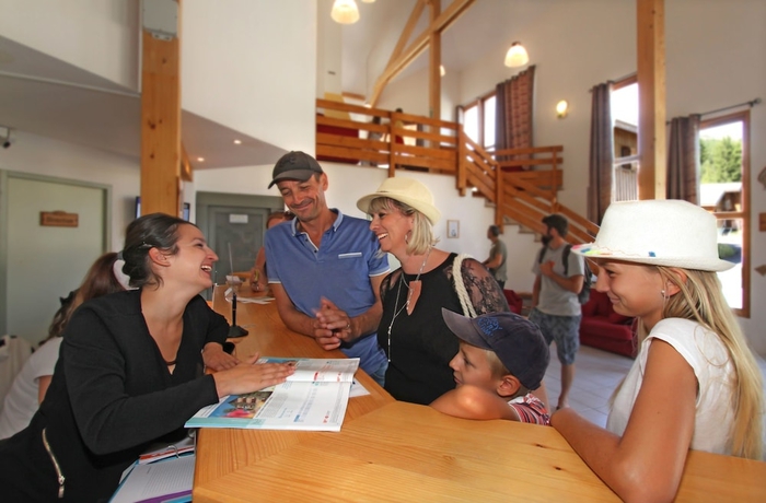 Imagen de los interiores del Hotel R&eacute;sidence Odalys L'or&eacute;e Des Pistes. Foto 16