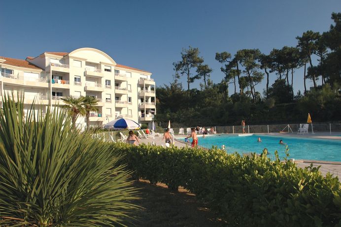 Imagen de la piscina del Hotel Résidence Odalys Thalassa. Foto 19
