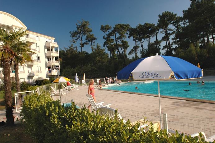 Imagen de la piscina del Hotel Résidence Odalys Thalassa. Foto 20