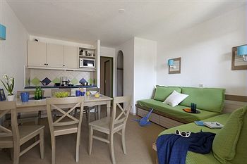 Imagen de los interiores del Hotel R&eacute;sidence Pierre & Vacances Valescure. Foto 12