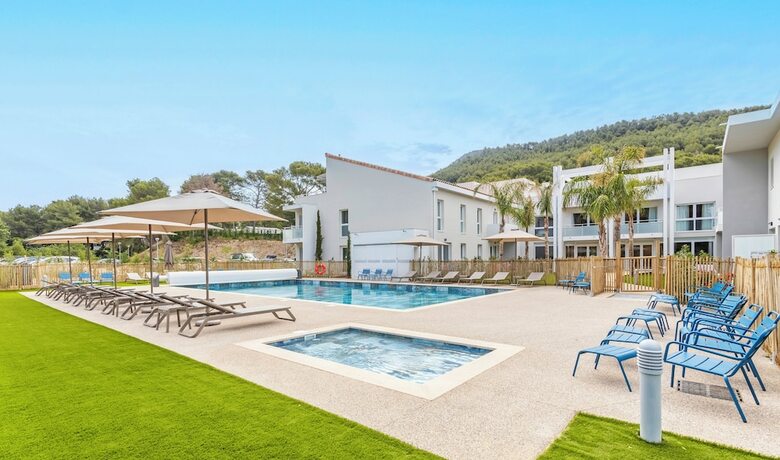 Imagen general del Hotel R&eacute;sidence Pierre and Vacances Cap Cassis Calanques. Foto 8