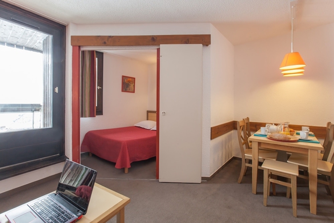 Imagen de la habitación del Hotel Résidence Pierre and Vacances Les Menuires Les Combes. Foto 7