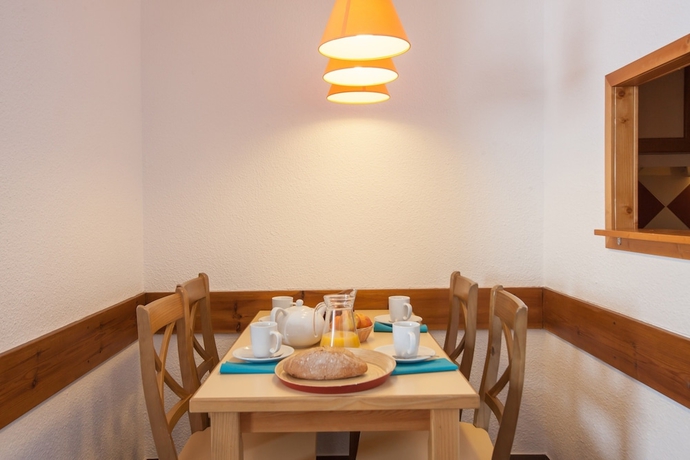 Imagen general del Hotel Résidence Pierre and Vacances Les Menuires Les Combes. Foto 2