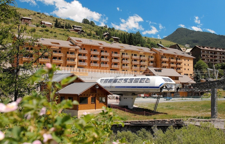 Imagen de los exteriores del Hotel R&eacute;sidence Pra Sainte Marie. Foto 12