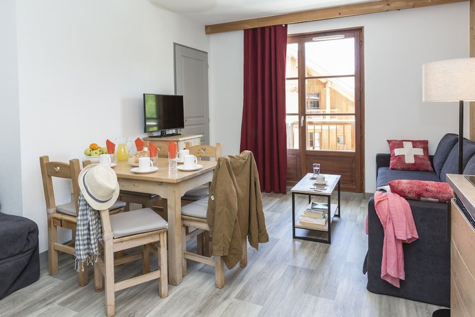 Imagen de la habitación del Hotel R&eacute;sidence Prestige Odalys L'or&eacute;e Des Pistes. Foto 5