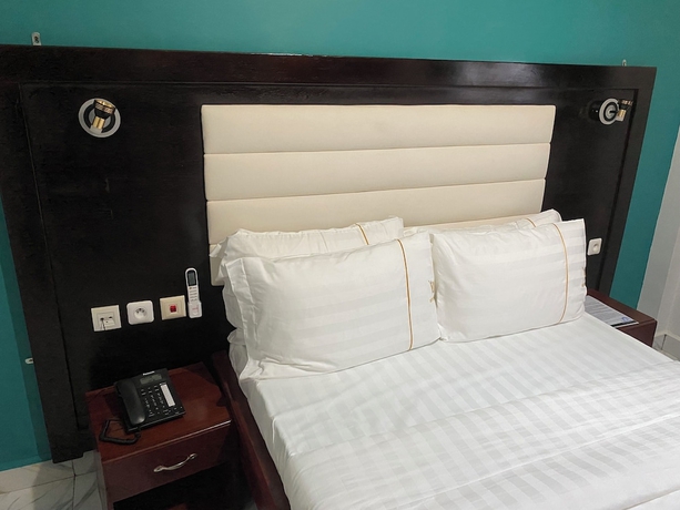 Imagen de la habitación del Hotel R&eacute;sidence Regine. Foto 4