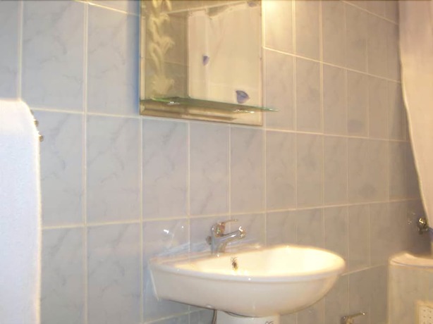 Imagen de la habitación del Hotel R&eacute;sidence Saint-Jacques Bord de Mer. Foto 13