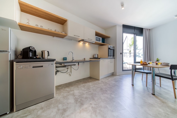 Imagen de la habitación del Hotel R&eacute;sidence Santa Apolonia. Foto 5