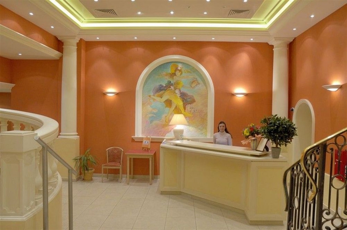 Imagen de los interiores del Hotel Résidence Share Inn. Foto 6