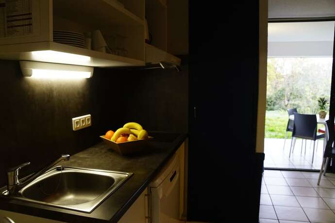 Imagen de la habitación del Hotel R&eacute;sidence Vacances Bleues Lou Castel. Foto 17