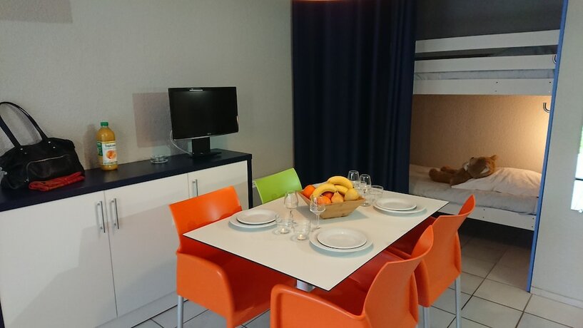 Imagen de la habitación del Hotel R&eacute;sidence Vacances Bleues Lou Castel. Foto 18