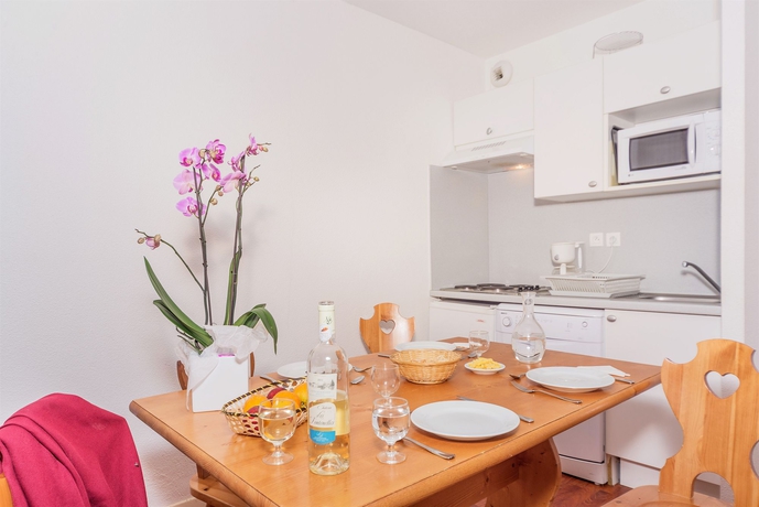 Imagen de la habitación del Hotel Résidence Vignec Village. Foto 6