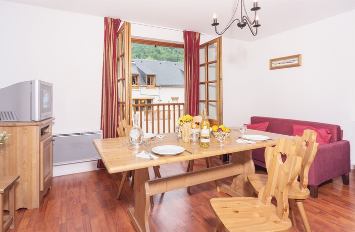 Imagen de los interiores del Hotel Résidence Vignec Village. Foto 15