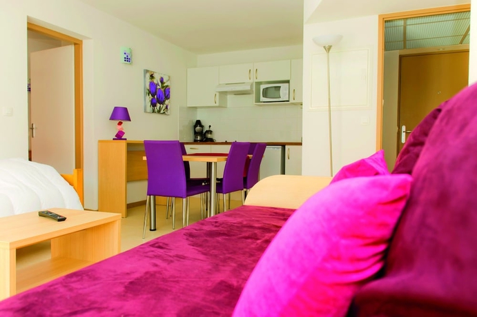 Imagen de la habitación del Hotel R&eacute;sidence les Balcons du Canigou. Foto 6