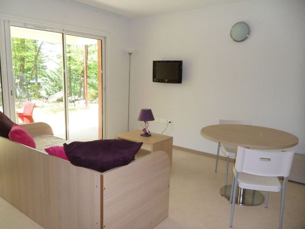 Imagen de la habitación del Hotel R&eacute;sidence les Balcons du Canigou. Foto 8