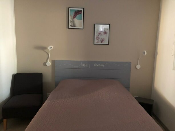 Imagen de la habitación del Hotel Résidence les Caraibes. Foto 18