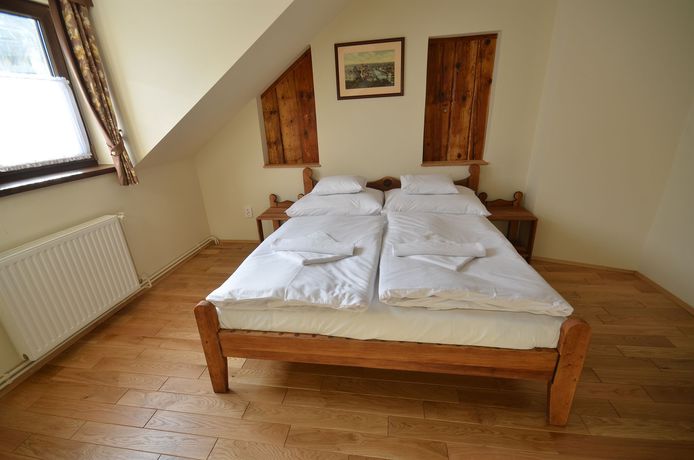 Imagen de la habitación del Hotel Révész. Foto 12