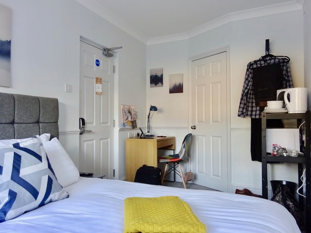 Imagen de la habitación del Hotel Reading Serviced Rooms. Foto 15